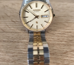 Citizen Herrenarmbanduhr zweifarbig Silber-Gold mit Datum